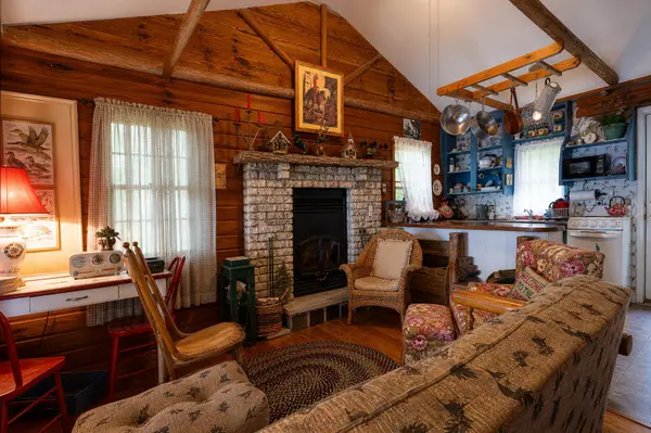 20876 S Moose Point RD, Grand Rapids, MN 55744