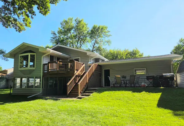 411 Ridge RD, Albert Lea, MN 56007