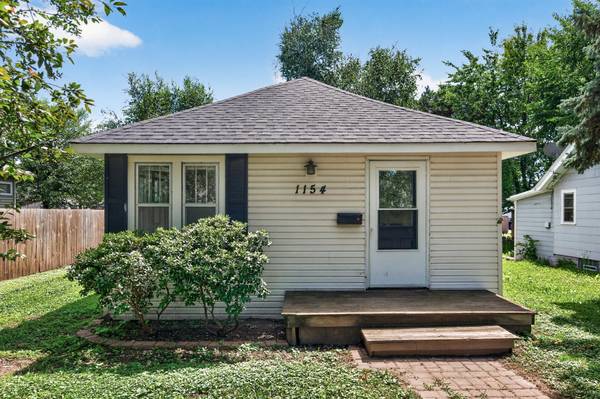 1154 Lawson AVE E, Saint Paul, MN 55106