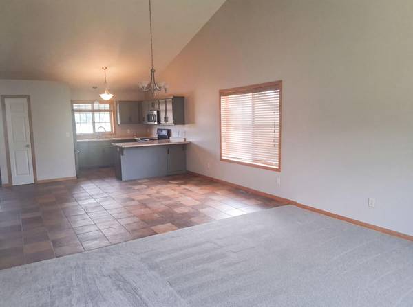 364 Homestead ST, Detroit Lakes, MN 56501