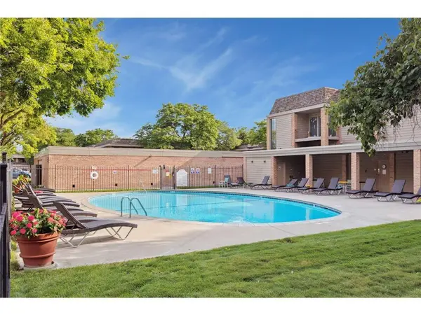 6423 Colony WAY #1J, Edina, MN 55435