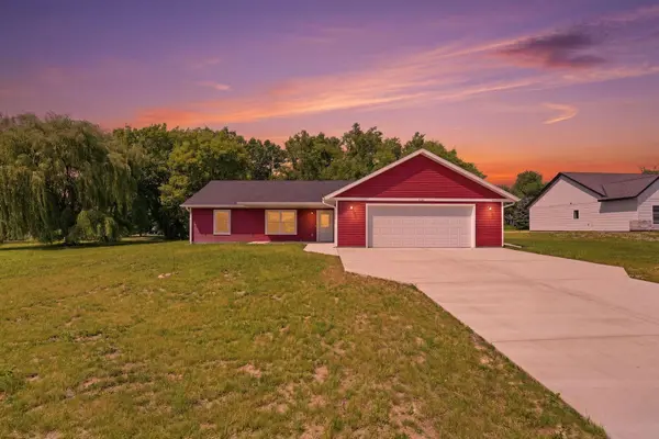 226 Greenview LN, Miltona, MN 56354