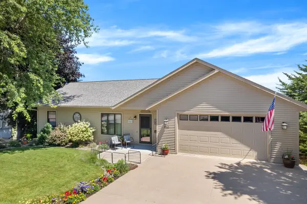 329 2nd ST E, Wabasha, MN 55981