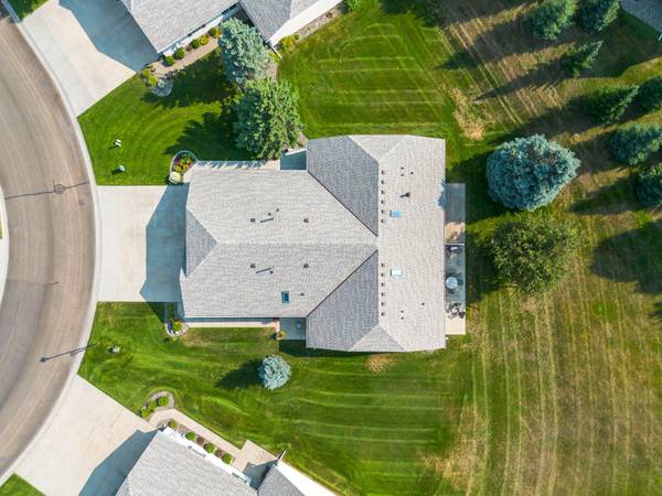 7632 Newbury RD, Woodbury, MN 55125