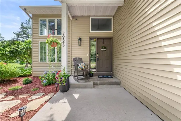 W7923 185th AVE, Hager City, WI 54014