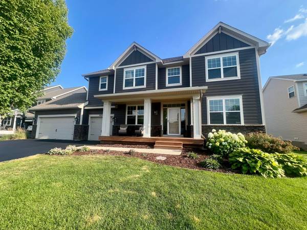 5076 151st ST W, Apple Valley, MN 55124