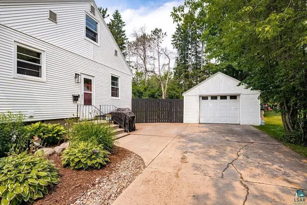 19 E Buffalo ST, Duluth, MN 55811