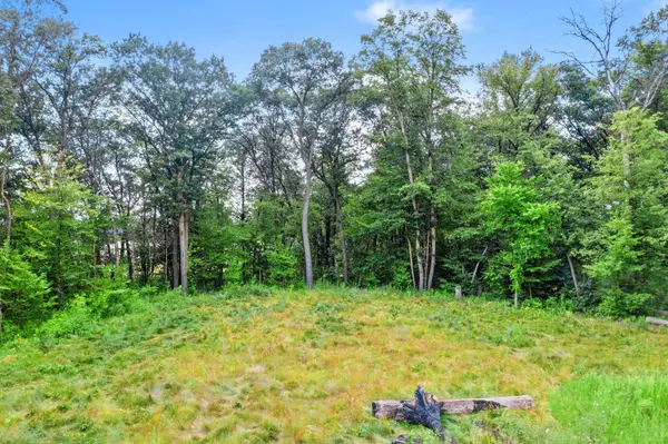1850 Klondike DR NE, Cedar, MN 55011