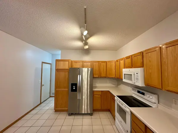 8944 Olive LN N, Maple Grove, MN 55311