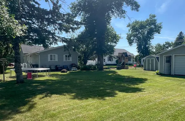 212 Norman AVE NW, Twin Valley, MN 56584