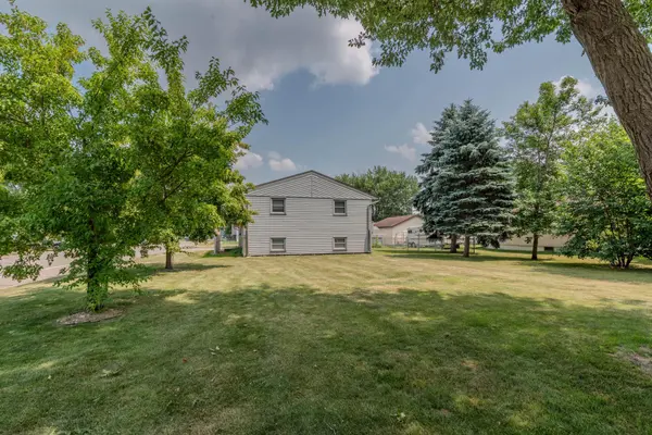 407 5th AVE SW, Little Falls, MN 56345