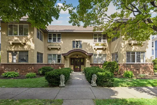 3904 Thomas AVE S #202, Minneapolis, MN 55410