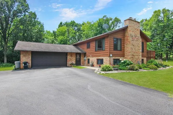 21595 Beach RD, Deerwood, MN 56444