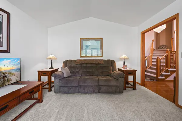 2105 Prairie Hill RD, Saint Cloud, MN 56301
