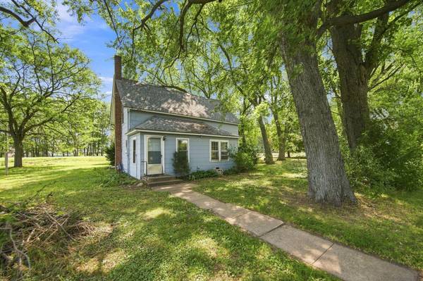 2010 County Road Cc, New Richmond, WI 54017