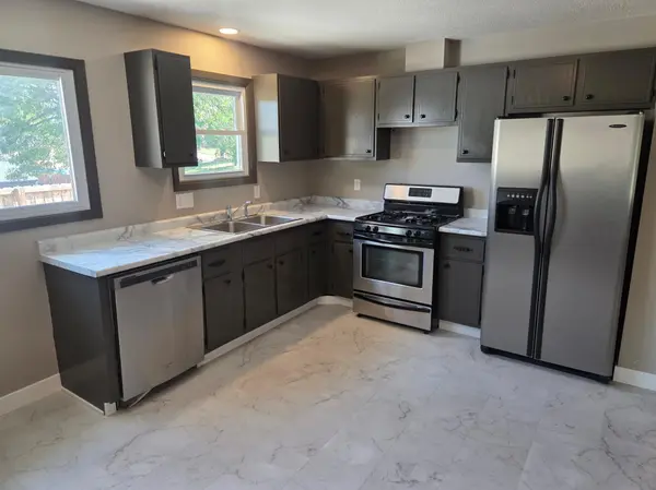 3725 78th ST E, Inver Grove Heights, MN 55076