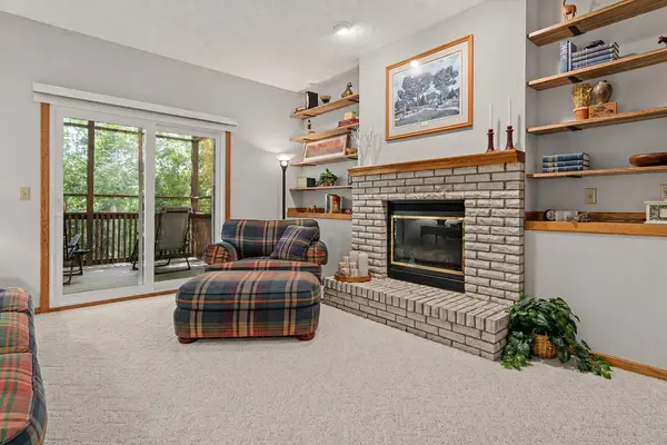 18258 Cascade DR, Eden Prairie, MN 55347