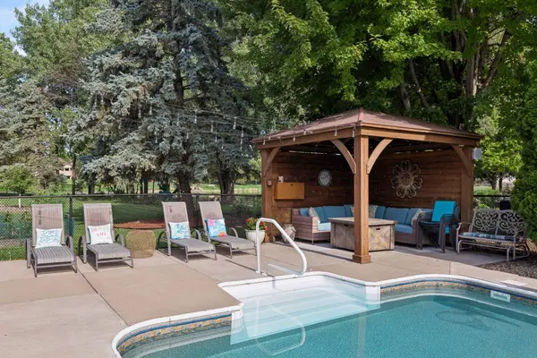 8973 Windsor TER, Brooklyn Park, MN 55443