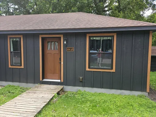 154 3rd AVE, Spicer, MN 56288