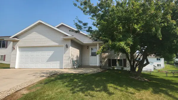 5701 51st ST NW, Rochester, MN 55901