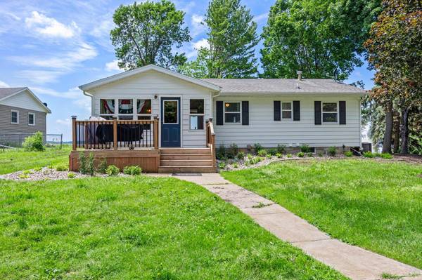 11383 Alcott DR, Sauk Centre, MN 56378