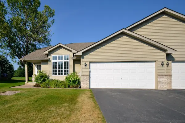 23037 Arrowhead ST NW, Saint Francis, MN 55070