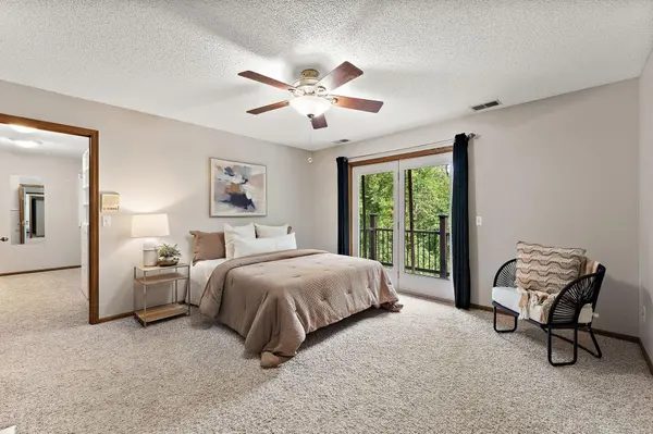 17739 Layton PATH, Lakeville, MN 55044