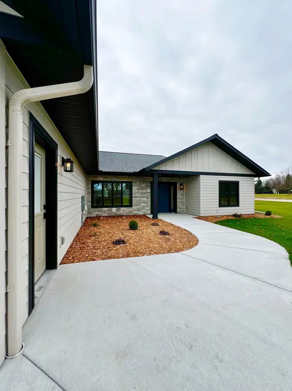 115 Barber CIR, Granite Falls, MN 56241