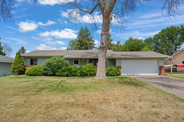 2245 Beam AVE, Maplewood, MN 55109