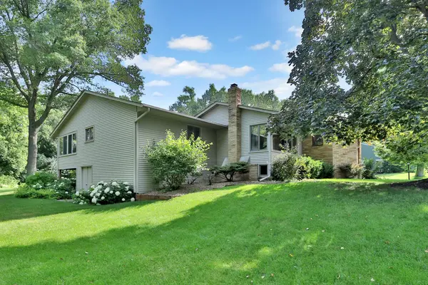 131 Marie AVE W, West Saint Paul, MN 55118