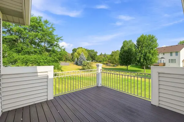 14433 Freesia WAY, Apple Valley, MN 55124