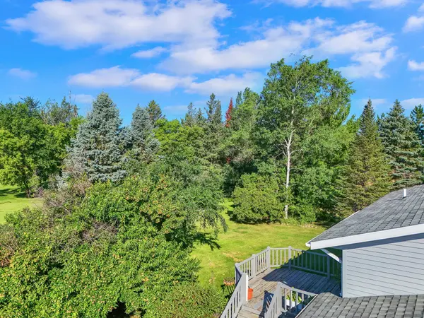 380 7th St NE, Perham, MN 56573
