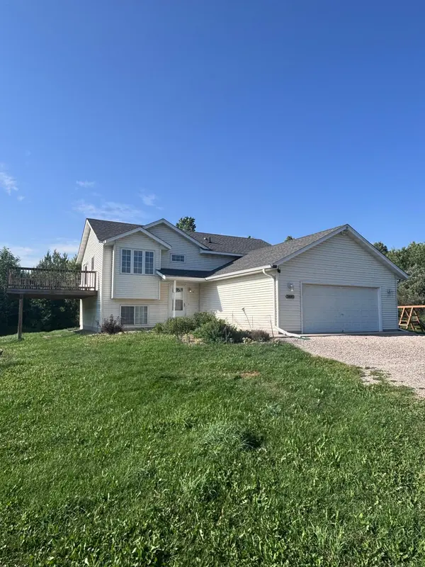 5480 Rush Point DR, Rush City, MN 55069