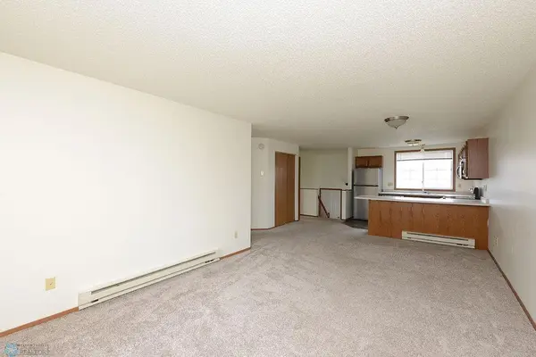 3442 32nd ST S, Fargo, ND 58104