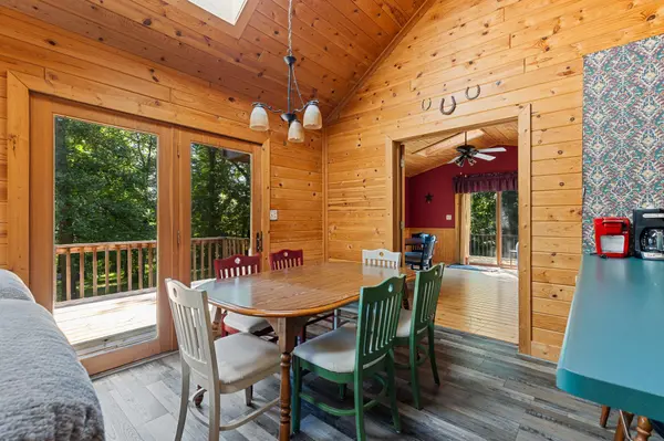 26048 Edna LN, Nisswa, MN 56468