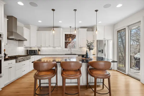 4323x Cedar Lake RD S, Saint Louis Park, MN 55416