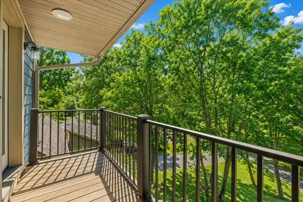 4323x Cedar Lake RD S, Saint Louis Park, MN 55416