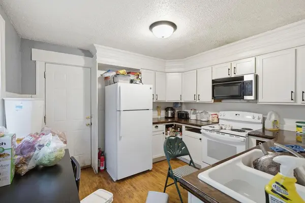 3018 Chicago AVE, Minneapolis, MN 55407