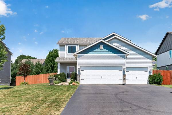 2299 Gall AVE, Maplewood, MN 55109