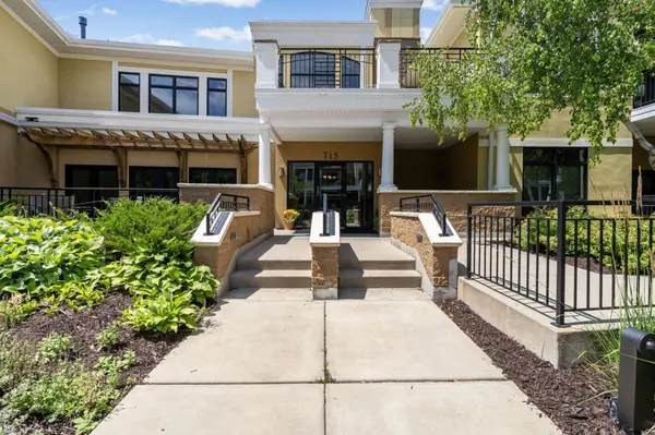 715 Linden ST #108,  Mendota Heights,  MN 55118