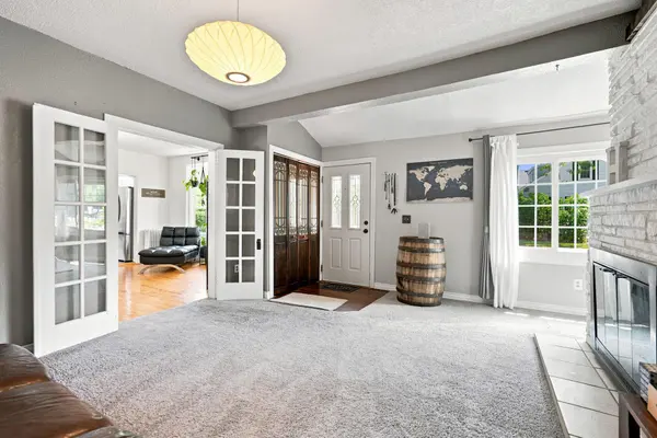 4864 Bloom AVE, White Bear Lake, MN 55110