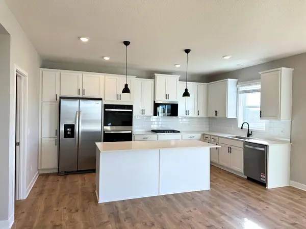 6156 Jennifer AVE S, Cottage Grove, MN 55016