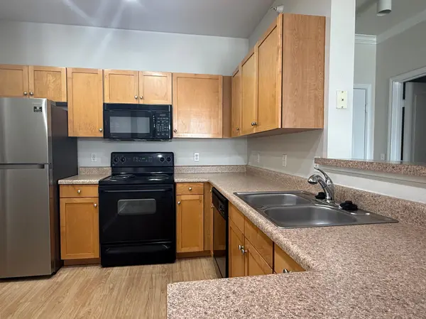 13560 Technology DR #1218, Eden Prairie, MN 55344