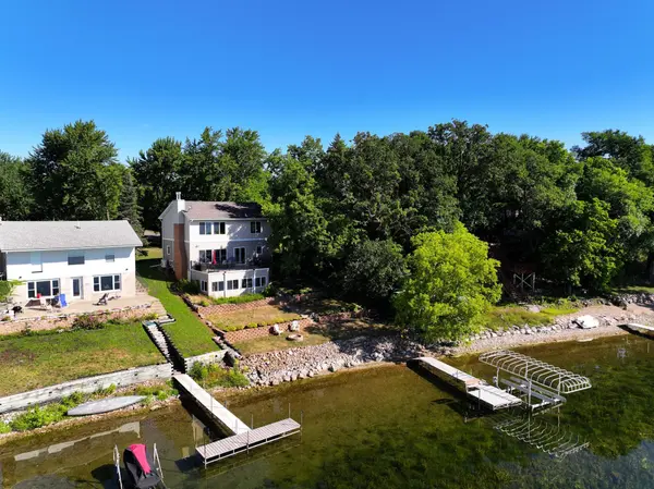 2234 Lake Pulaski DR, Buffalo, MN 55313