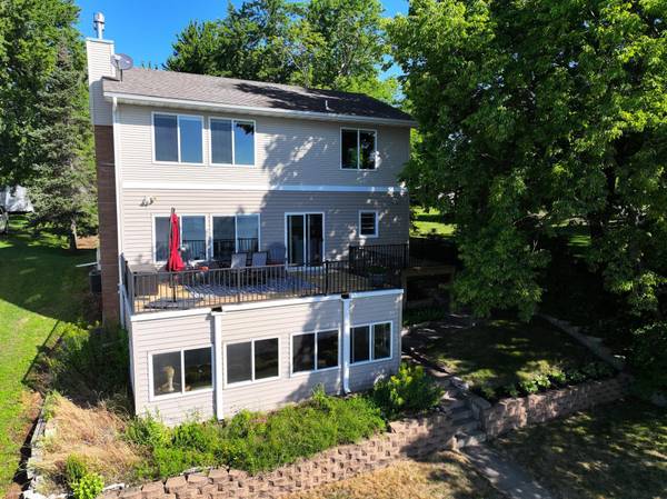 2234 Lake Pulaski DR, Buffalo, MN 55313