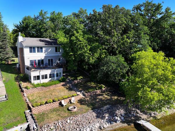 2234 Lake Pulaski DR, Buffalo, MN 55313