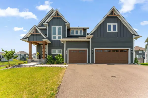 10229 Queensland LN N, Maple Grove, MN 55311