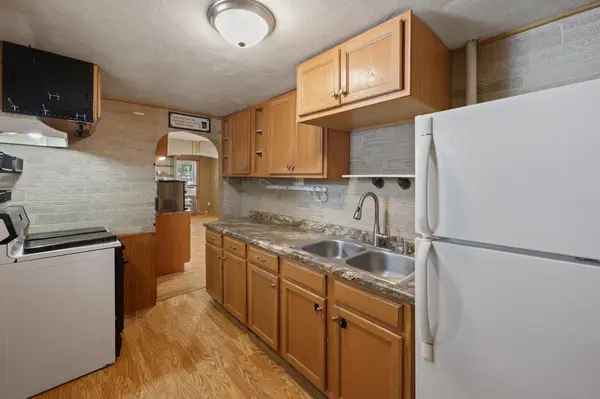 220 33rd AVE N, Saint Cloud, MN 56303