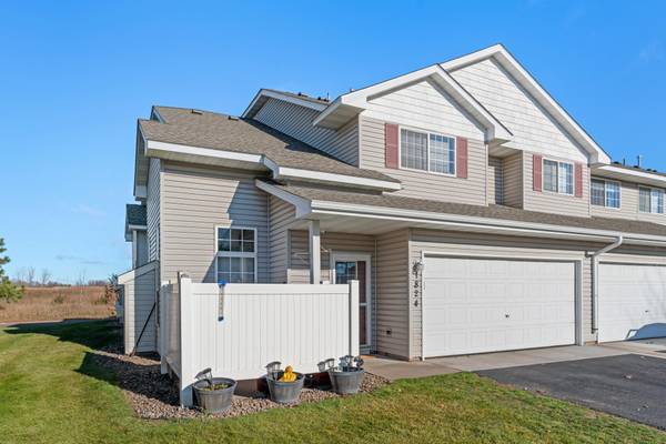 1824 Bridgewater BLVD S, Cambridge, MN 55008