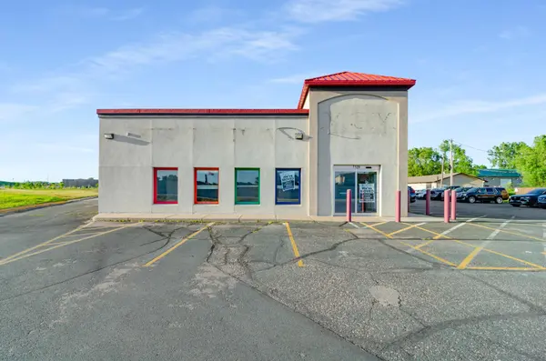 7129 Highway 10 NW #Unit A, Anoka, MN 55303